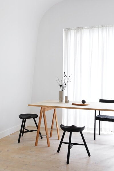 Dining tables, Linear table top, 165 x 88 cm, white oiled oak, Natural